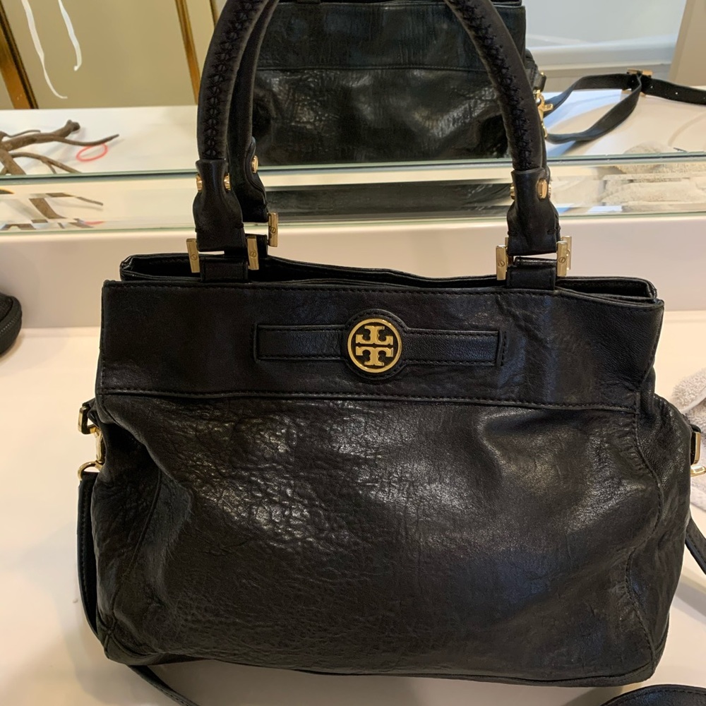 Tory Burch black leather purse